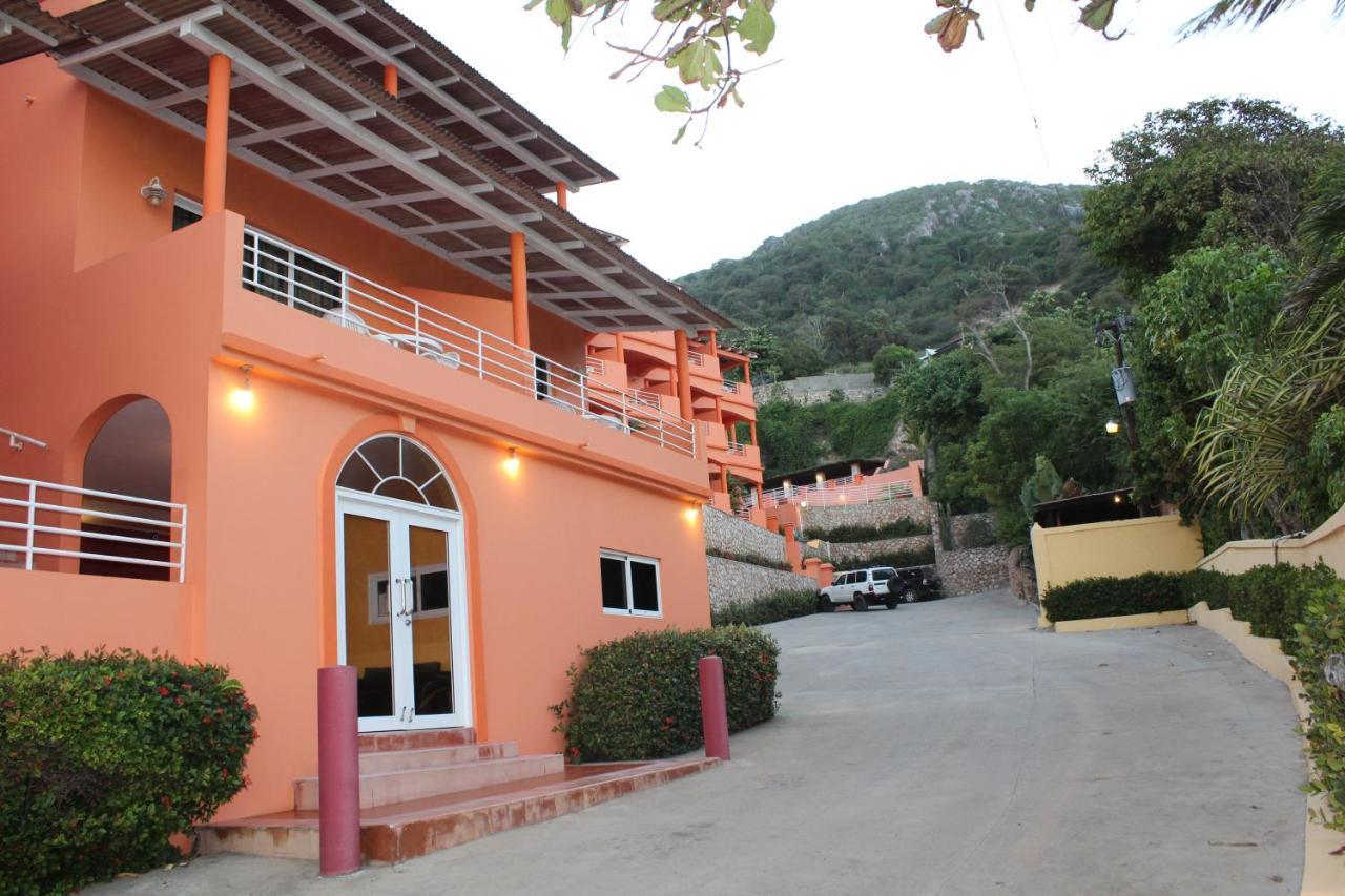 Rival Hotel Cap-Haitien Exterior photo